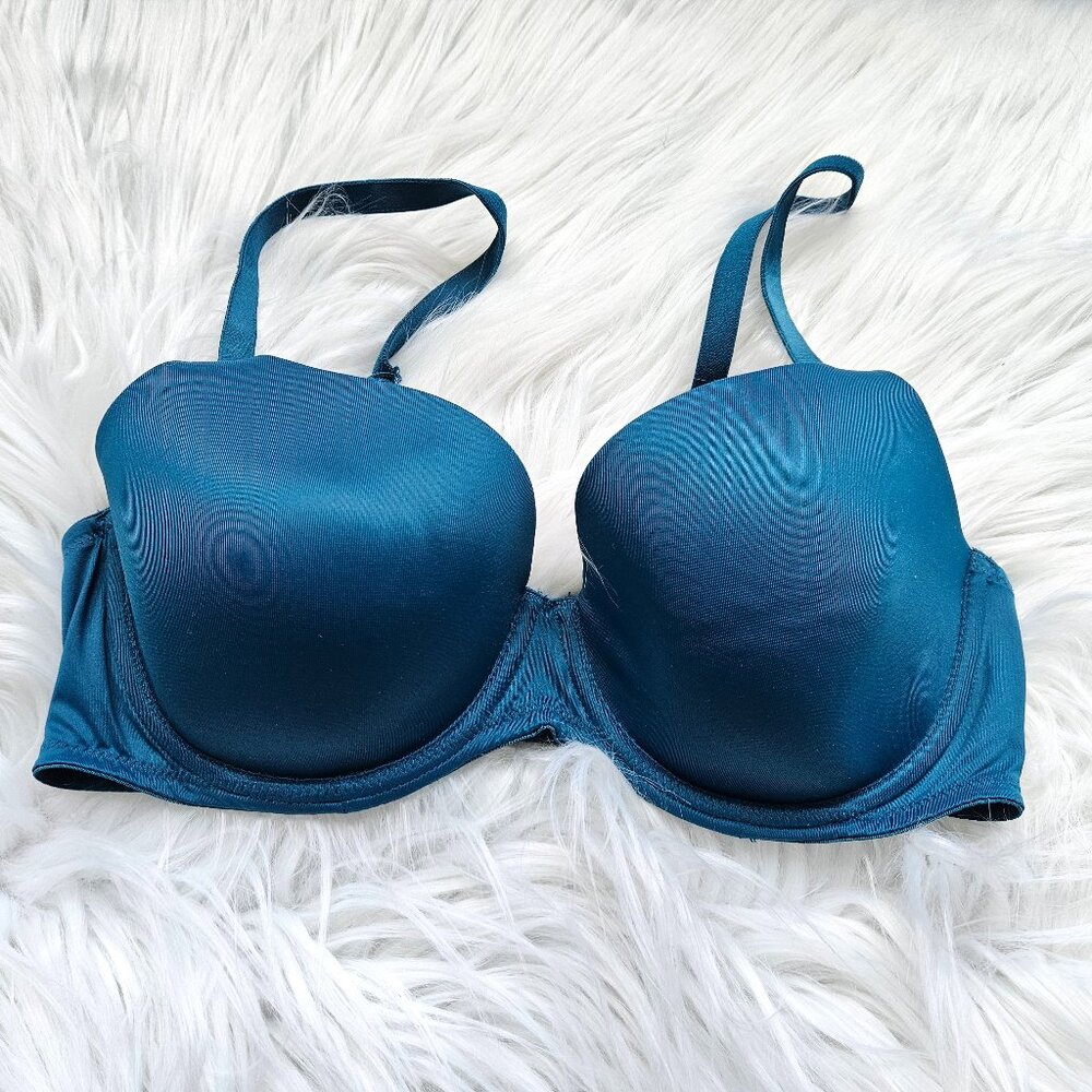 Victoria's Secret Pink Wear Everywhere Lightly Lined Bra